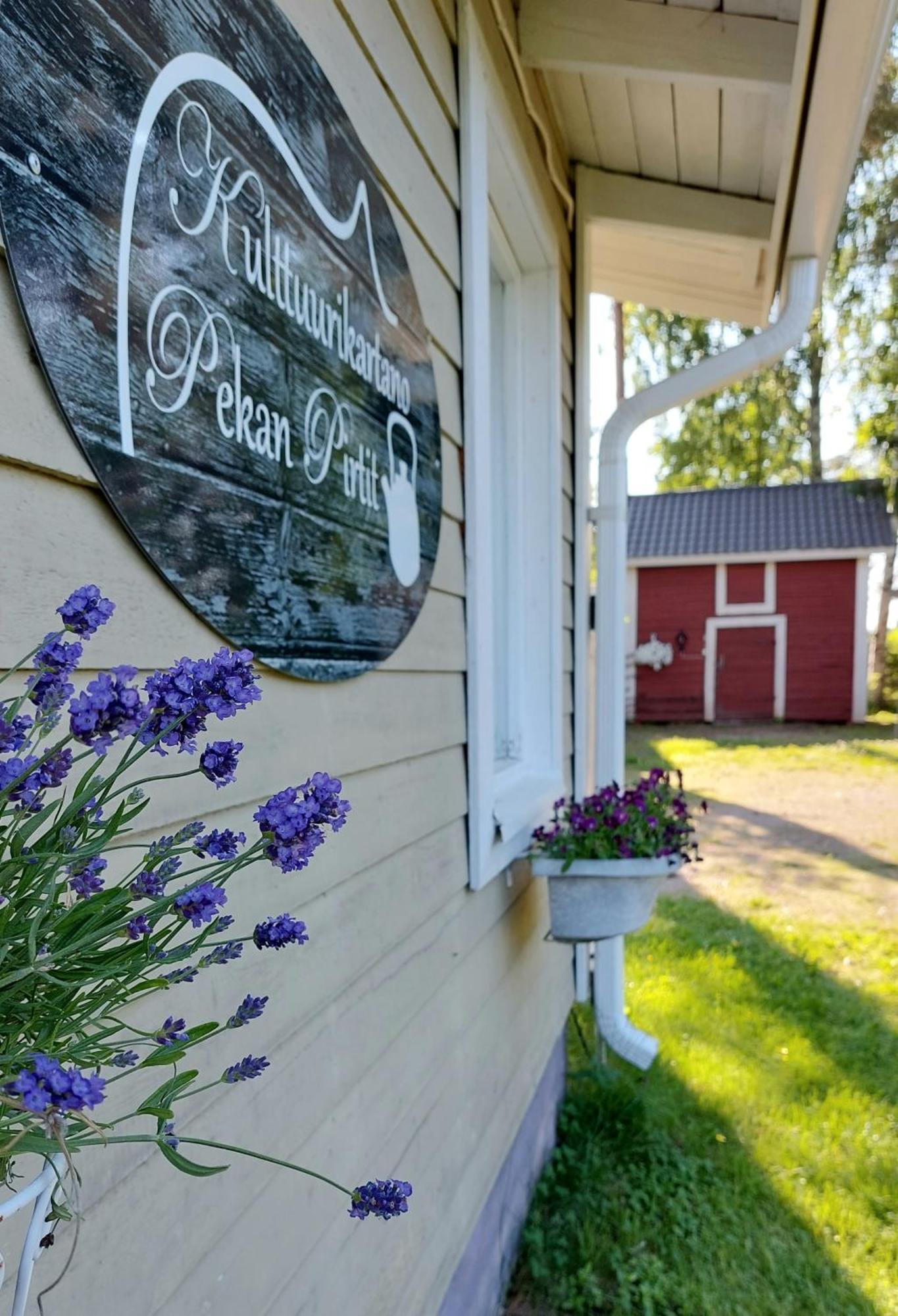 Kulttuurikartano Pekan Pirtit Haapavesi Exterior photo